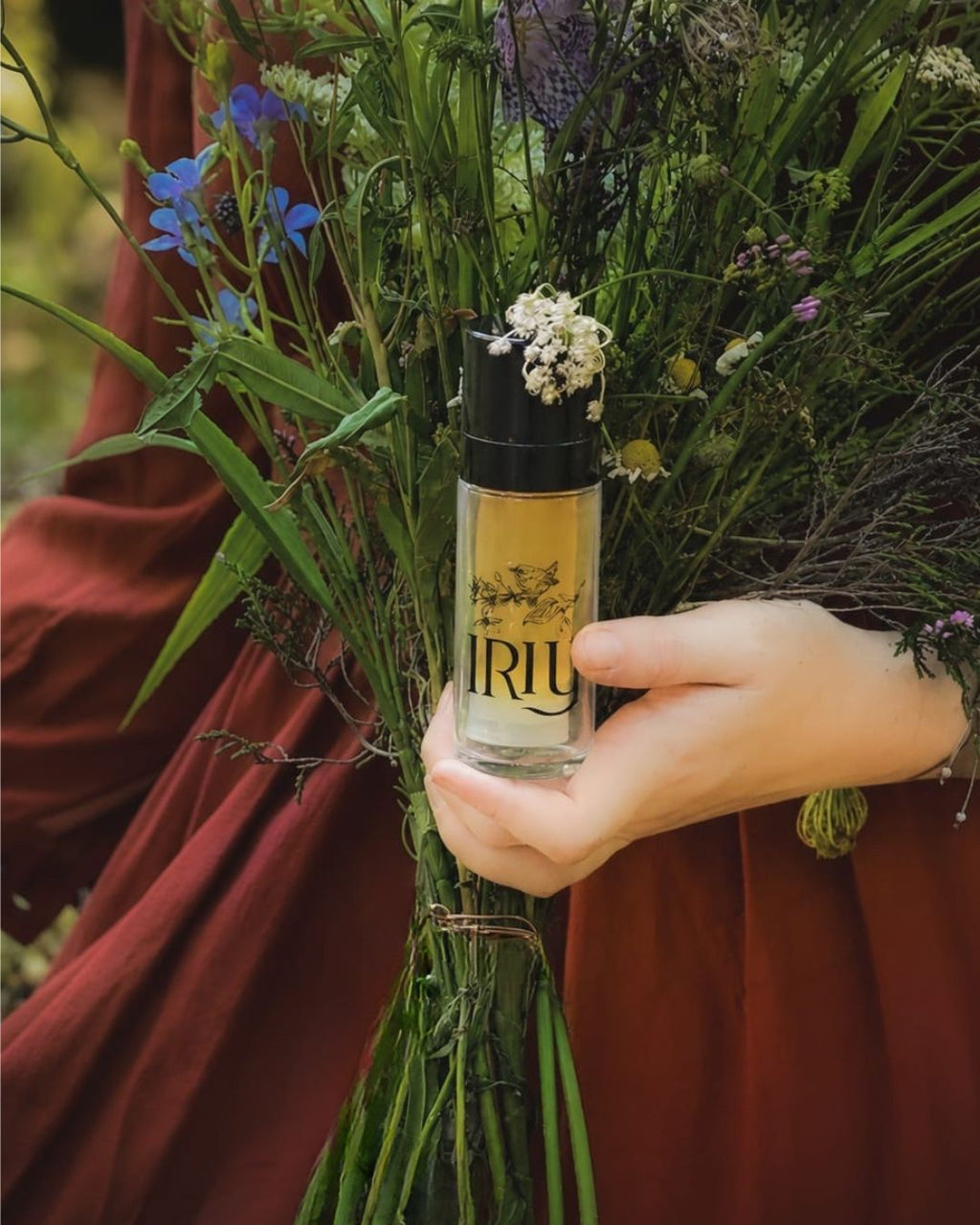 ELIN — flacon et bouquet