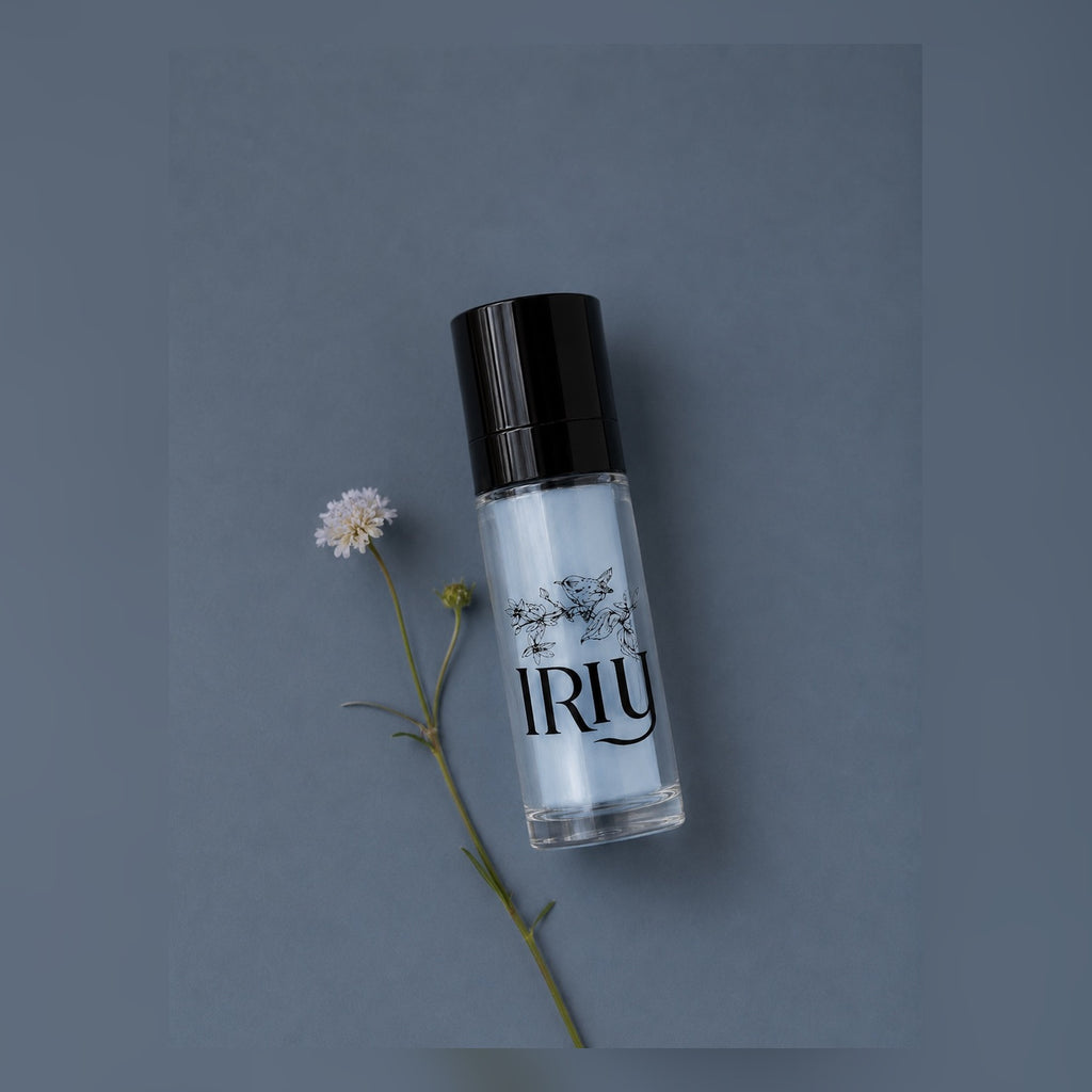 ZARIA IRIY flacon et fleur
